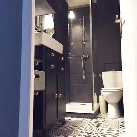 Duplex Calme Au Coeur Du Vieux-lille - A Pied