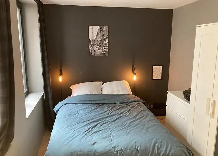 Duplex Calme Au Coeur Du Vieux-lille - A Pied شقة *